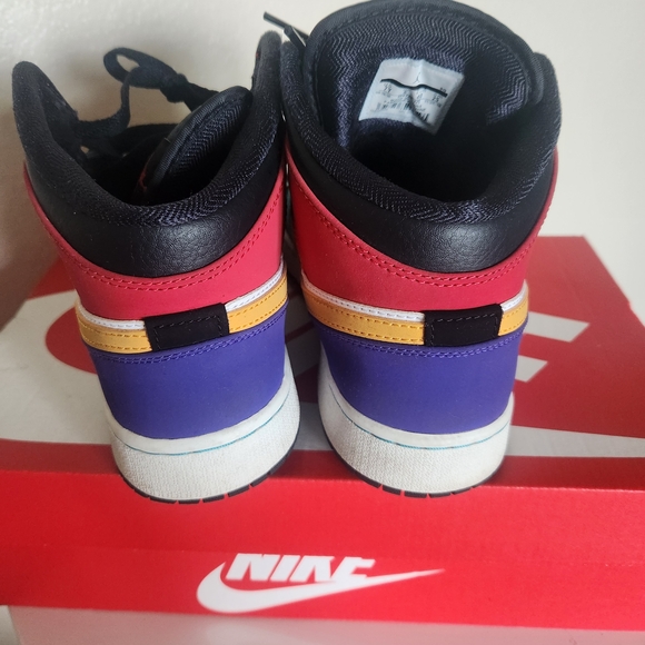 Jordan Nike Kids Multicolor Sneakers - Picture 3 of 6